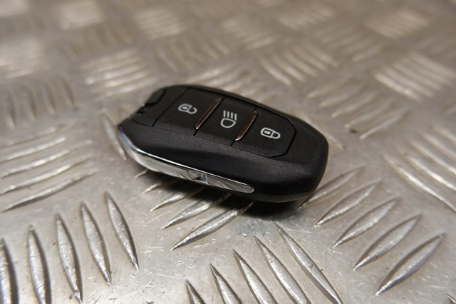 Ключ замка запалювання 9840149780 PEUGEOT