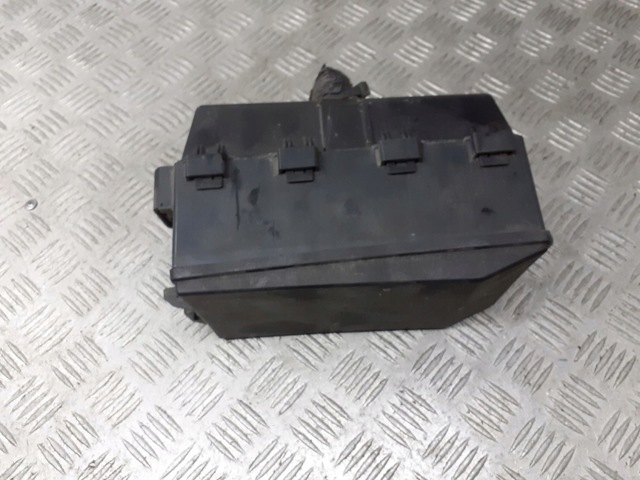 Монтажний блок 98AG14A067CE FORD