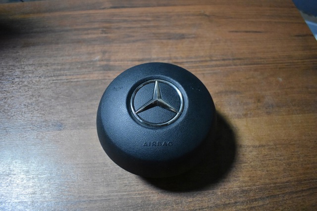 A0008606102 Mercedes
