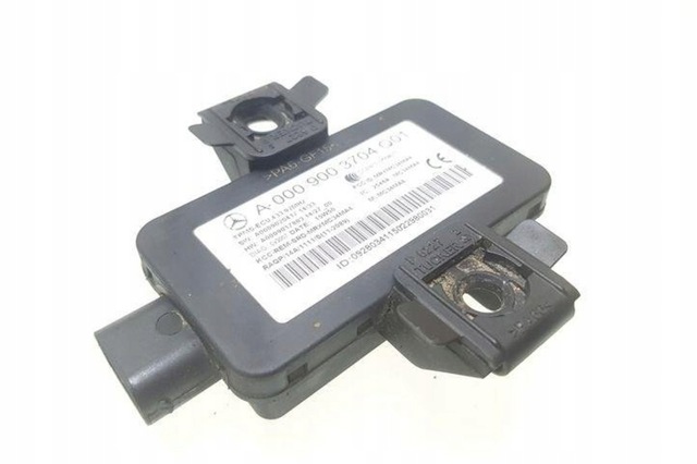 Блок системи контролю тиску в шинах A0009003704 MERCEDES