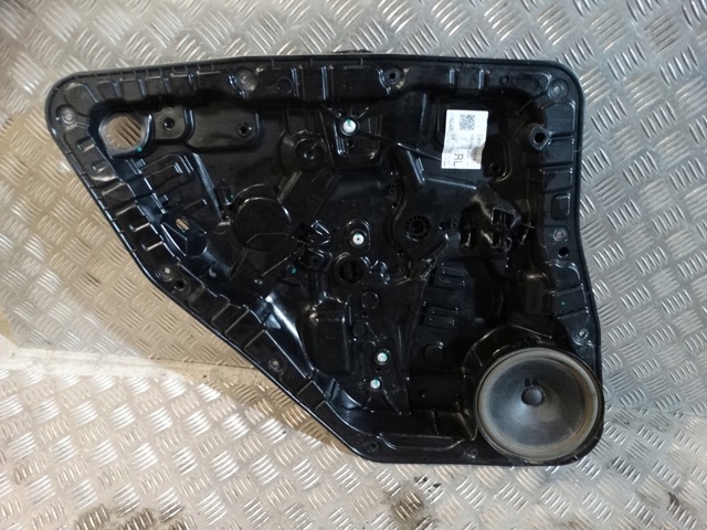 Моторчик склопідйомника двері задніх, лівих A0009060808 MERCEDES