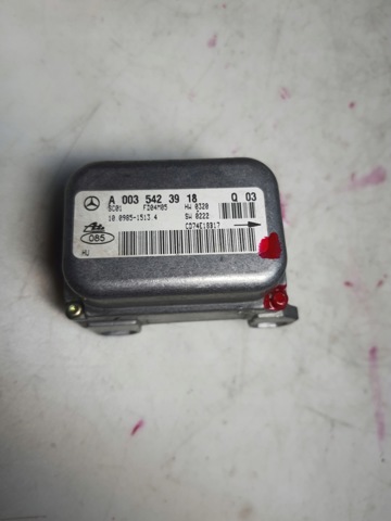 Датчик керма A0035423918 MERCEDES