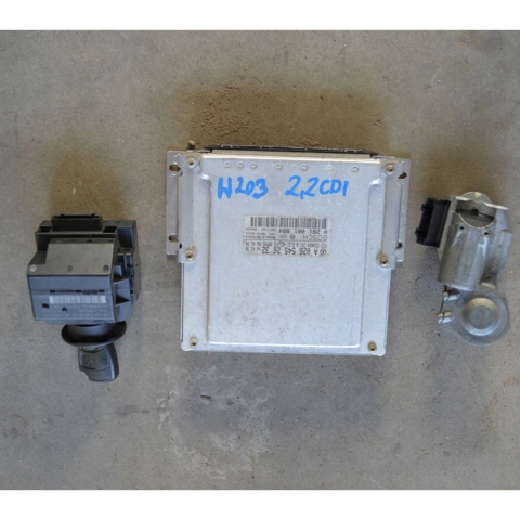 Блок двигуна A0265452632 MERCEDES