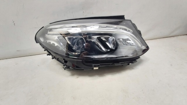Фара правая A1668200859 MERCEDES
