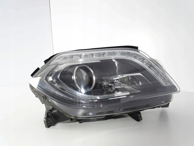 Права блок фара A1668207461 MERCEDES