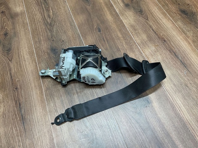 Ремінь безпеки передній правий A1668603686 MERCEDES