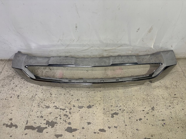 Молдинг бампера переднього, центральний A1668857122 MERCEDES