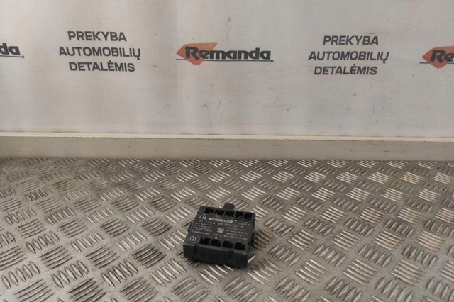 Блок комфорту передніх дверей A1669000518 MERCEDES