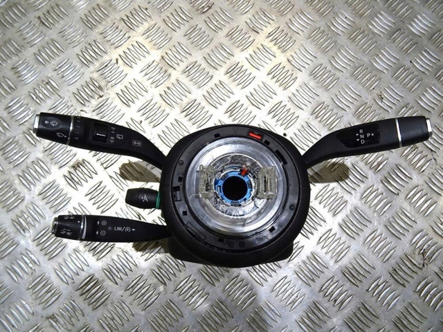 Перемикач підрульовий, в зборі A1669007106 MERCEDES