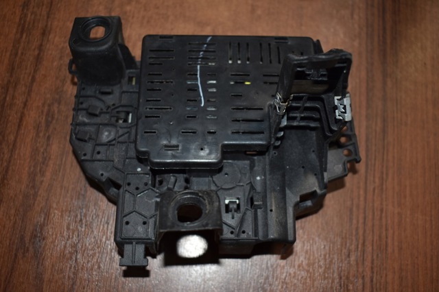 Підвіска КПП A1672406300 MERCEDES