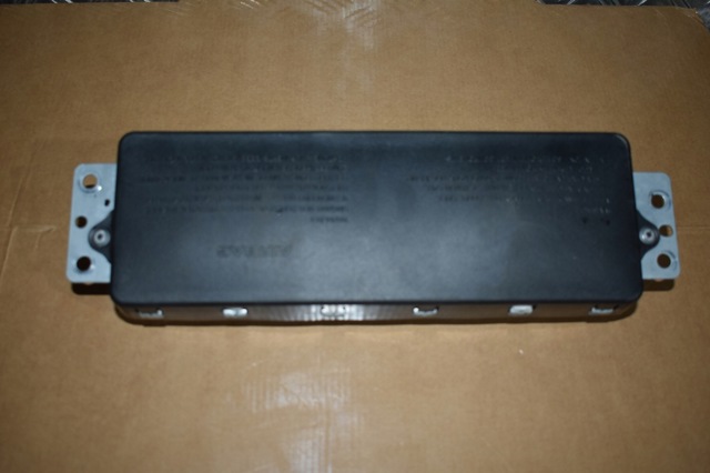 Ейрбег захисту колін нижня A1678604002 MERCEDES