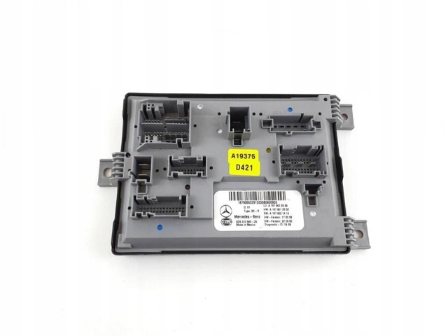 Блок керування сигналами SAM A1679000329 MERCEDES