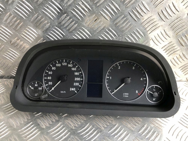 Спідометр A1695401947 MERCEDES