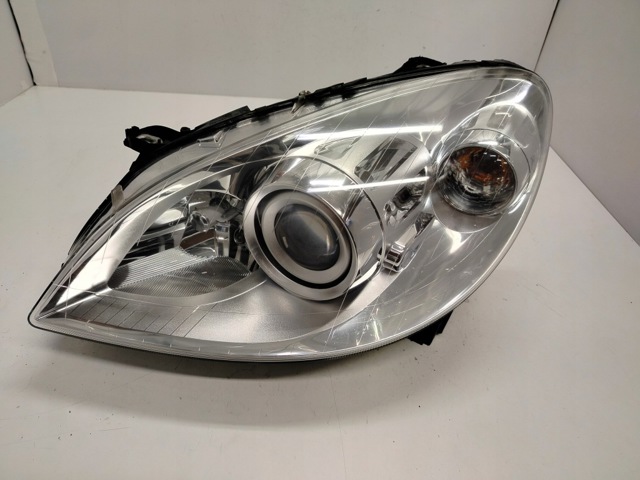Фара A1698208361 MERCEDES