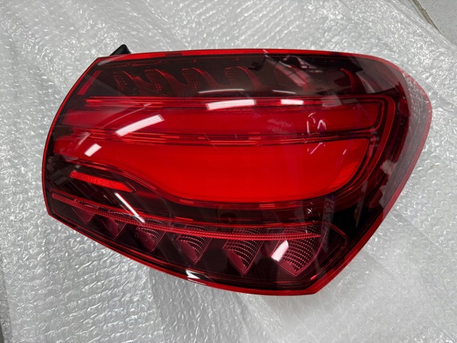 Фара задня права зовнішня A1779068804 MERCEDES