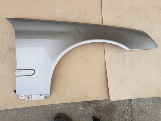 Фара передня права A2038200659 MERCEDES