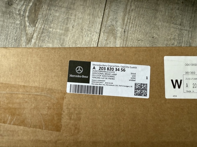 Стоп-сигнал A2038203356 MERCEDES