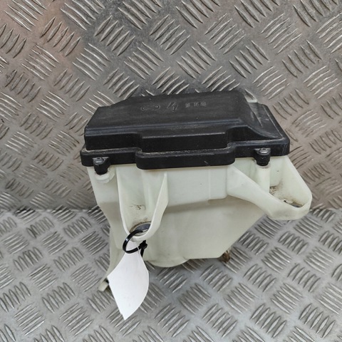 Кришка блока запобіжників A2055400082 MERCEDES