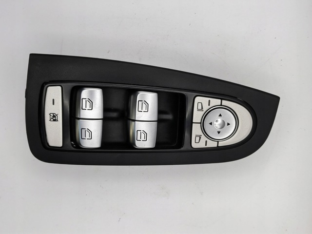 Кнопки переднього лівого склопід'ємника A2059056711 MERCEDES