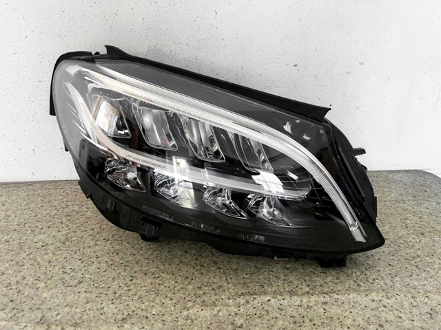 Фара основна права A2059065504 MERCEDES