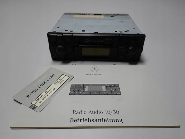 Штатна магнітола A2088200386 MERCEDES