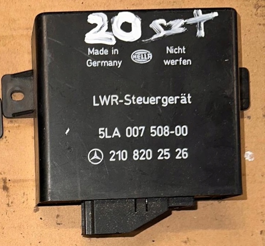 Блок упавленія автосвітла A2108202526 MERCEDES
