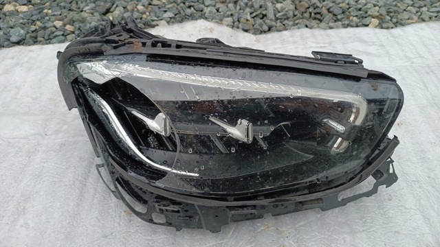 Фара передня права A2139069209 MERCEDES