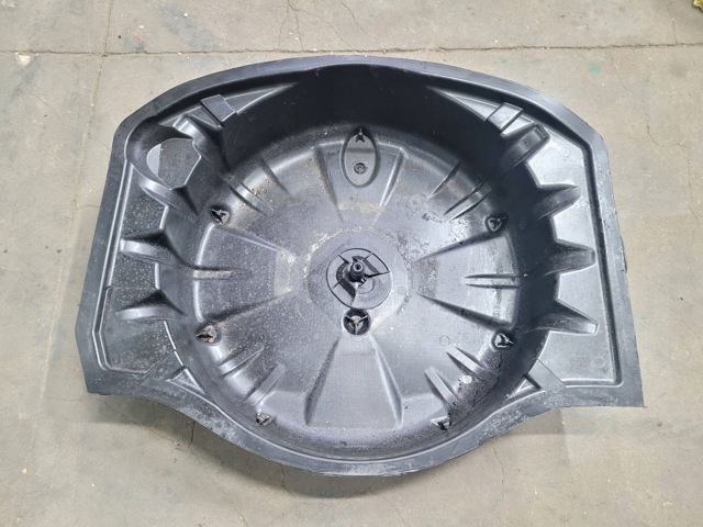 Ніша запасного колеса A2216100175 MERCEDES