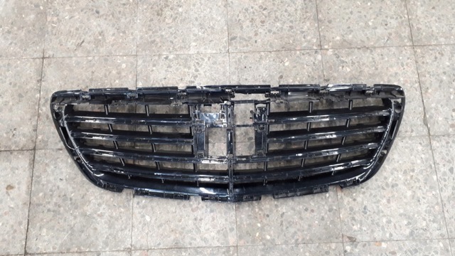 Облицювання радіатора A2228800483 MERCEDES