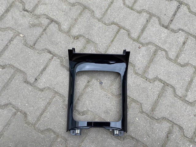 Декоративна накладка центральної консолі A2236809701 MERCEDES