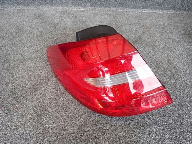 Ліхтар задній лівий A2468200164 MERCEDES