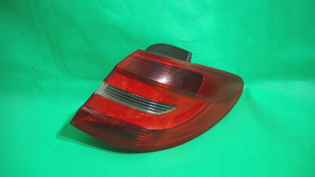 Стоп задній A2468200264 MERCEDES
