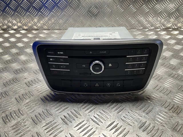Блок кнопок центральної консолі A2469005115 MERCEDES