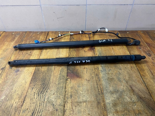 Перемикачі A2469008303 MERCEDES