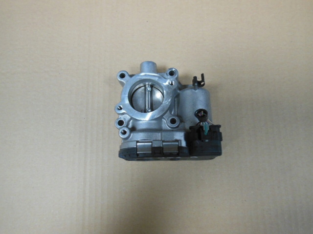 Заслінка повітряна A2821410200 MERCEDES