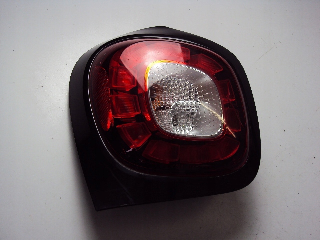 Задня ліва фара A4539062700 MERCEDES