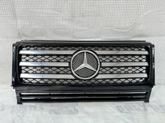 Захисна решітка радіатора A4638880000 MERCEDES