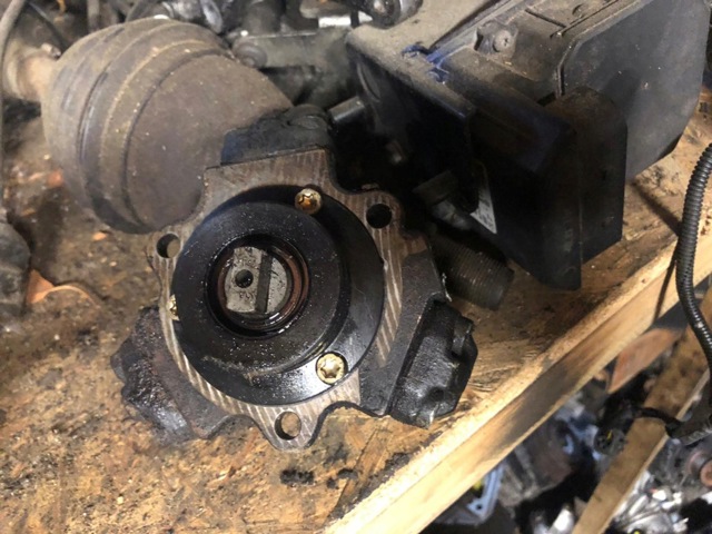 Насос паливний високого тиску (ПНВТ) - DIESEL A6110700501 MERCEDES