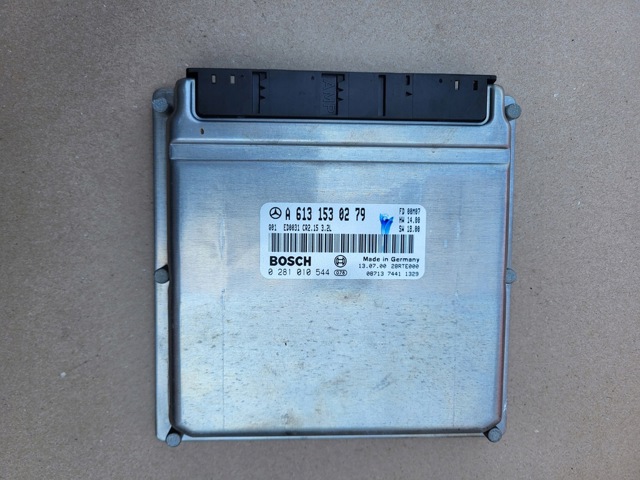 Комп'ютер двигуна A6131530279 MERCEDES