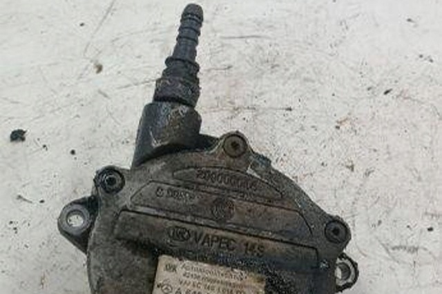 Насос вакуумний A6402300265 MERCEDES