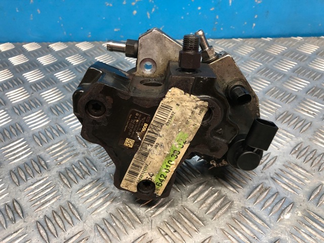 Насос паливний високого тиску (ПНВТ) - DIESEL A6420700501 MERCEDES