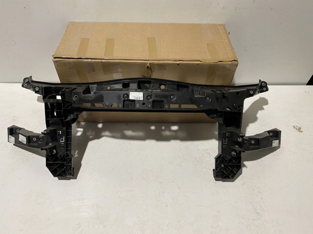 Оперення в зборі A9078800900 MERCEDES