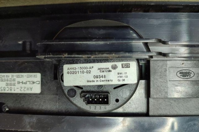 Годинники AH4215000AF LAND ROVER