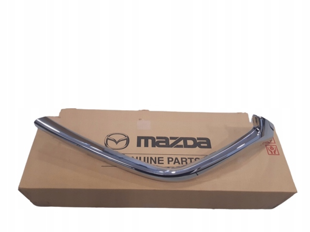 Молдинг решітки радіатора, правий B63B507J1A MAZDA