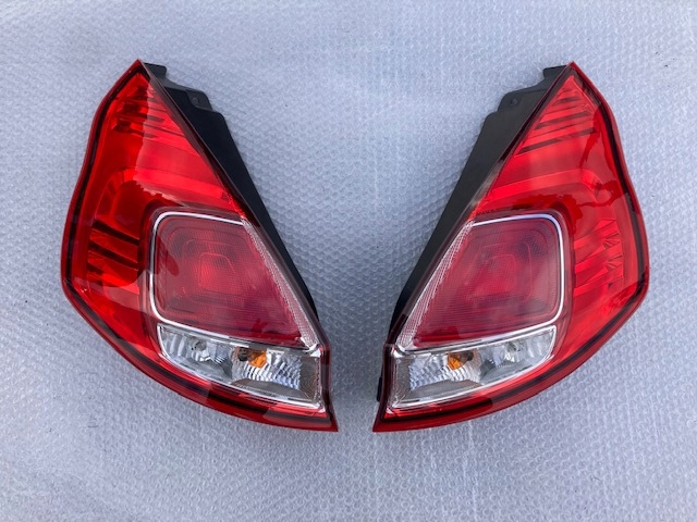 Задня ліва фара C1BB13405AD FORD
