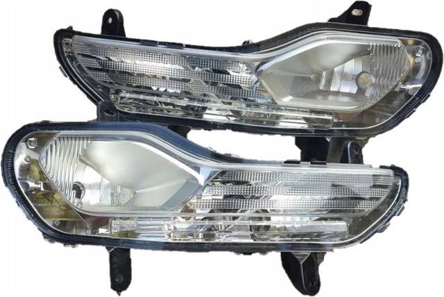 Туманка права CV4413B220BG FORD