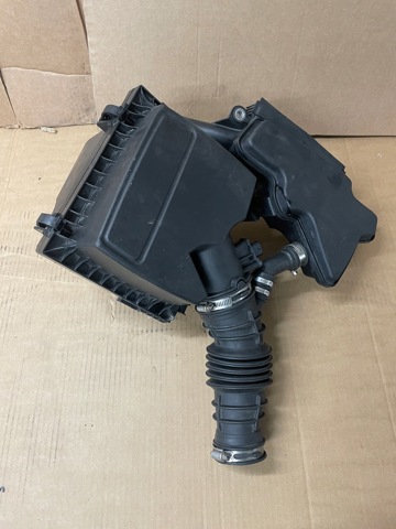 Корпус повітряного фільтра DS739A612AC FORD
