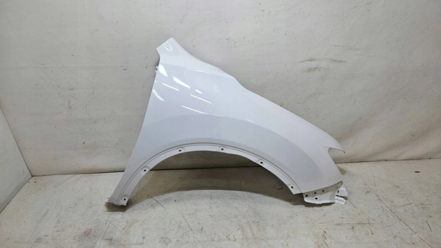 Переднє праве крило F31004CCMA NISSAN