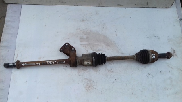 Привід правий FG0225500D MAZDA