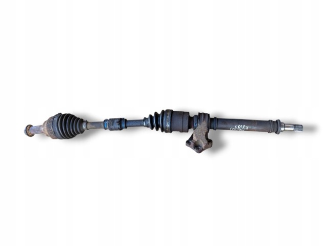 Привід правий FG0525500A MAZDA